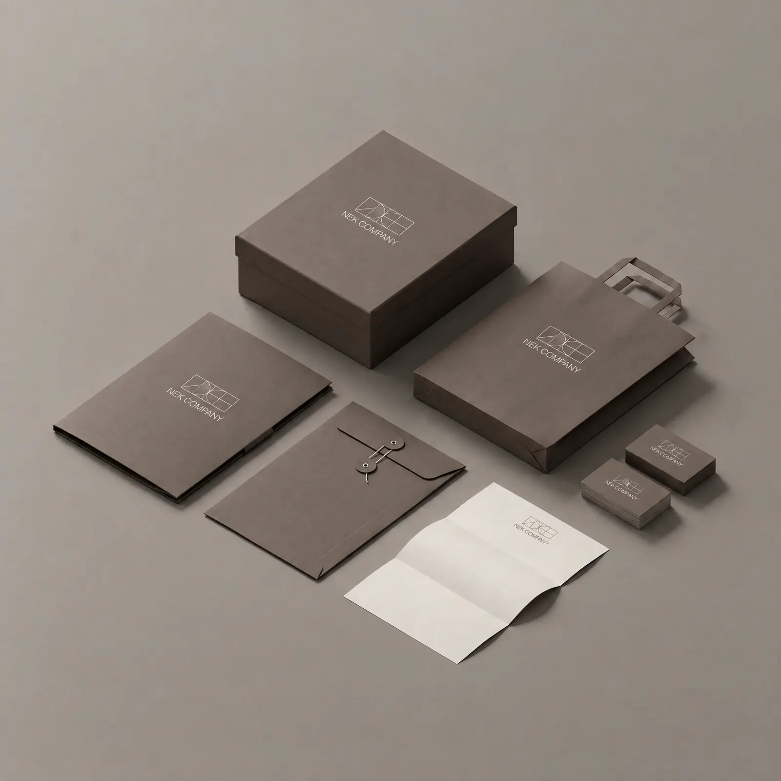El set premium en taupe oscuro · imagen de proyecto